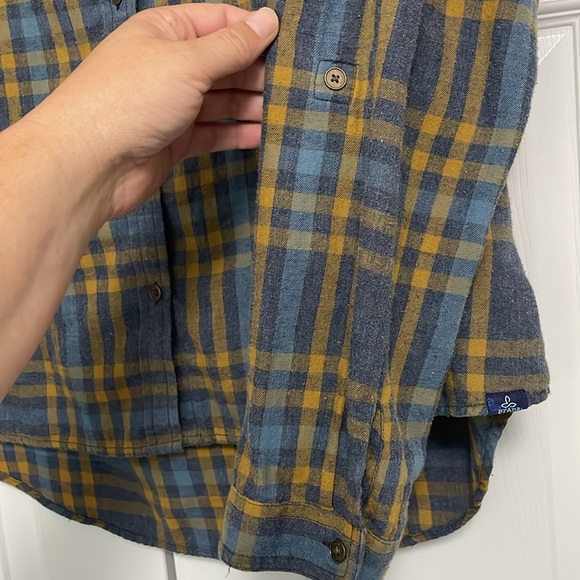 EUC Prana women’s Button Down Plaid Flannel Shirt yellow/blue/grey Sz XL - Picture 10 of 13